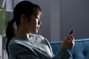 アプリ恋愛に悩む女性へのアドバイス